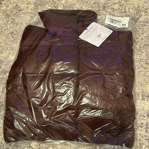 Brand New Alo Gold Rush Puffer